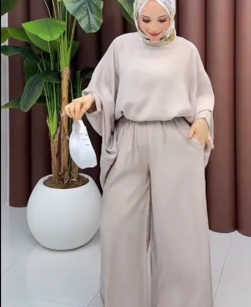 طقم الفراشة نسائي